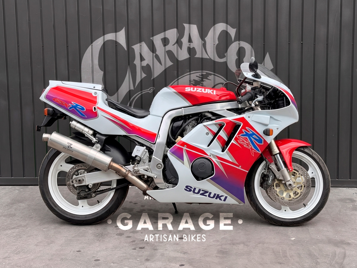 Suzuki GSXR 400cc roja en venta